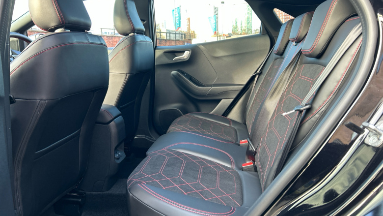 Ford Puma 1.0 EcoBoost Hybrid mHEV ST-Line X 5dr DCT Petrol Hatchback